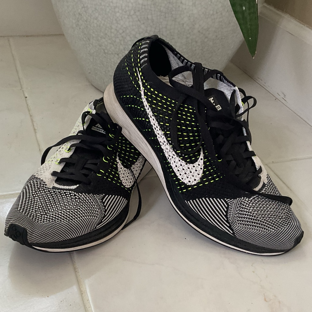 Nike Flyknit Racer Size 11.5